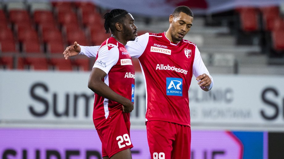 Cette image a un attribut alt vide ; son nom de fichier est khasa.jpg